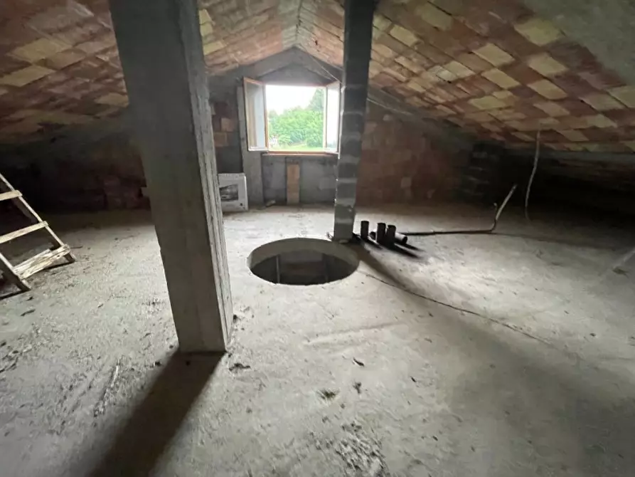 Immagine 24 di Casa indipendente in vendita  in strada del giardino a Senigallia