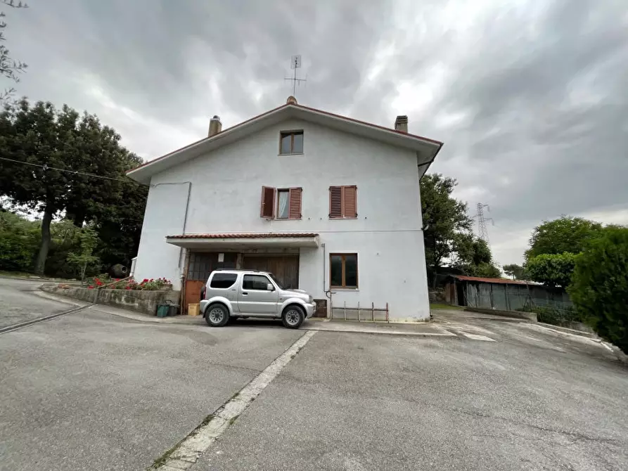 Immagine 33 di Casa indipendente in vendita  in strada del giardino a Senigallia