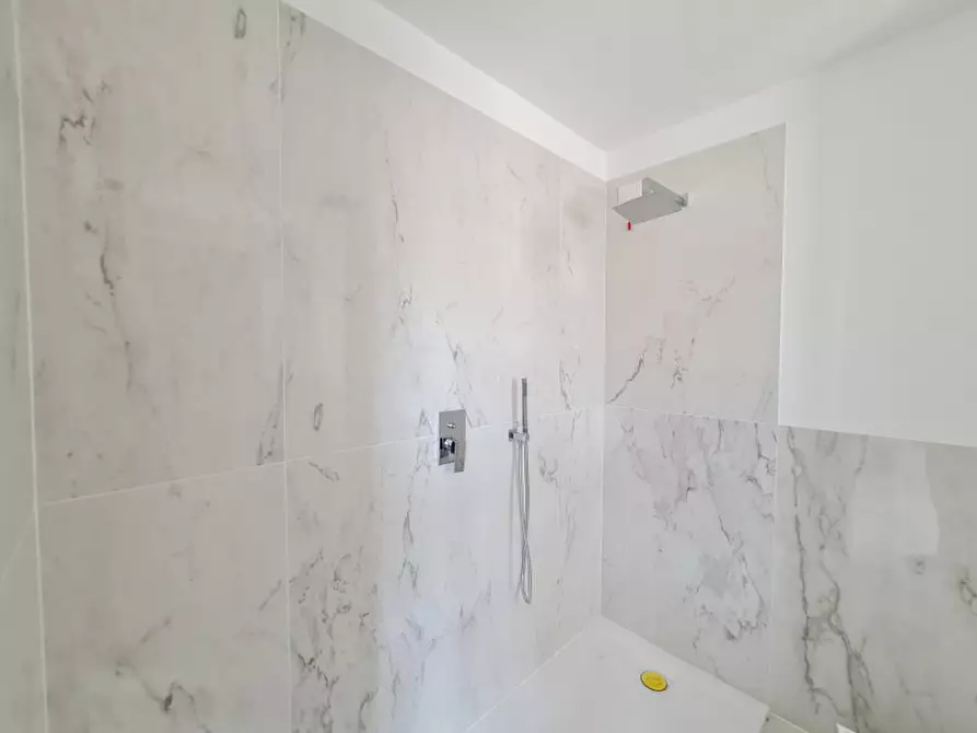 Immagine 19 di Appartamento in vendita  in via A. Magarotto a Abano Terme