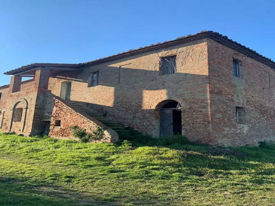 Immagine 1 di Rustico / casale in vendita  a Castiglione Del Lago