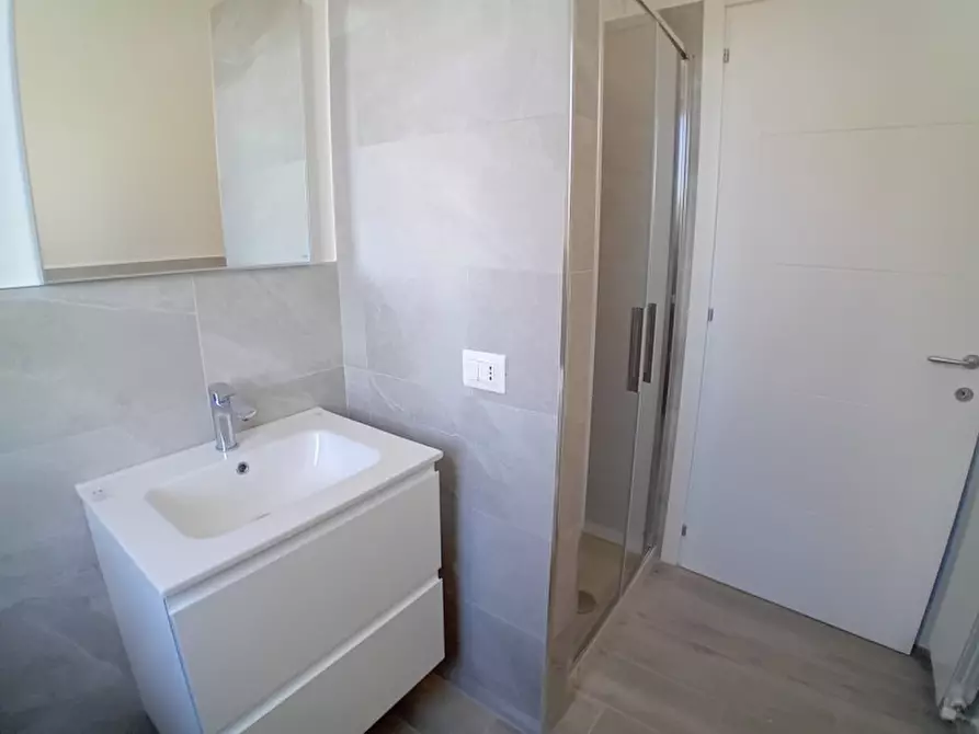 Immagine 6 di Appartamento in vendita  in via Fosse Ardeatine a Cortona