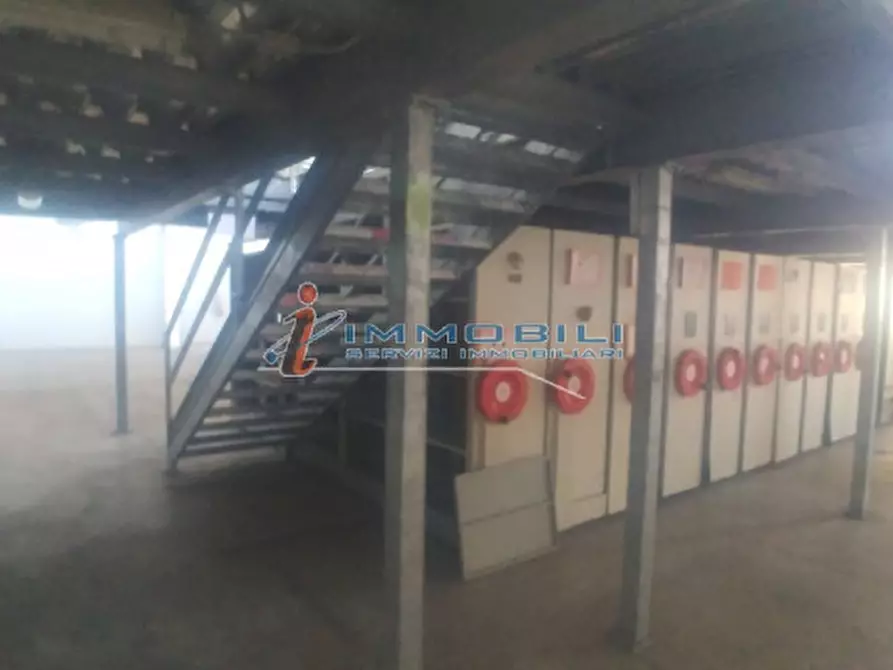 Immagine 18 di Magazzino in affitto  in VIA KEPLERO a Settimo Milanese