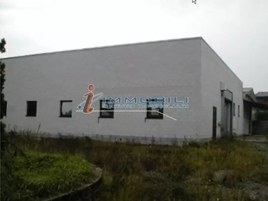 Immagine 6 di Magazzino in vendita  in VIA PIAVE a Sovico