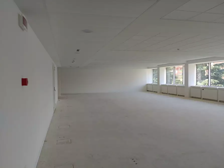 Immagine 22 di Ufficio in affitto  in VIA OLGIA a Segrate