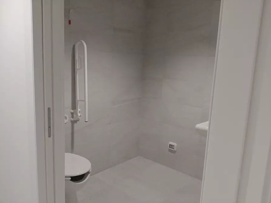 Immagine 7 di Ufficio in affitto  in VIA OLGIA a Segrate