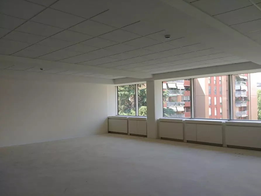 Immagine 11 di Ufficio in affitto  in VIA OLGIA a Segrate