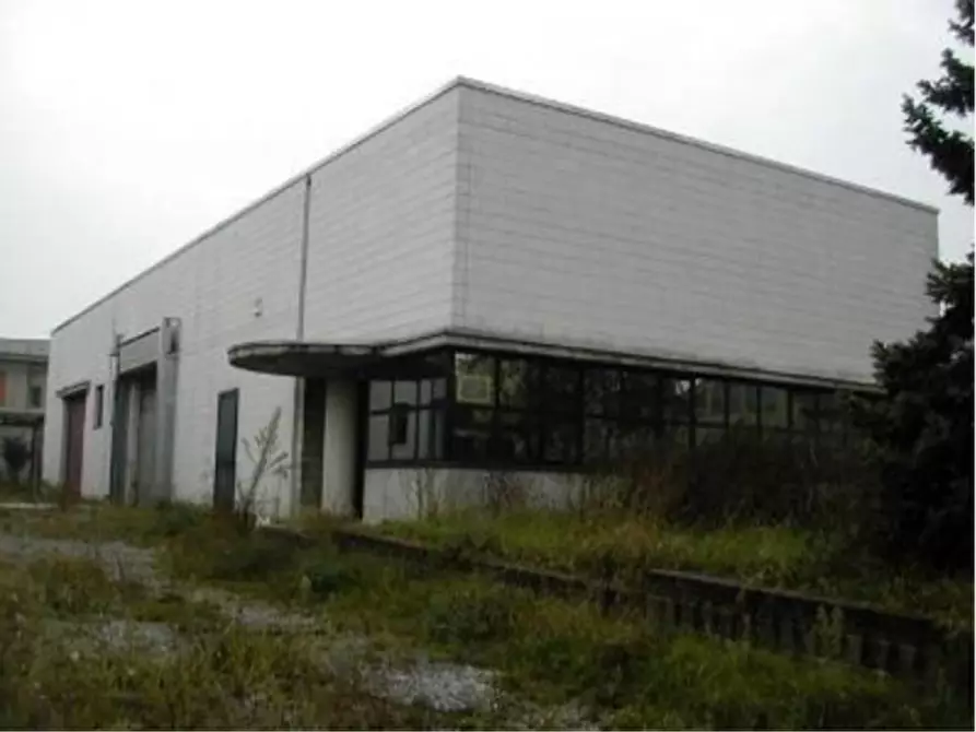 Immagine 7 di Capannone industriale in vendita  in VIA PIAVE a Sovico