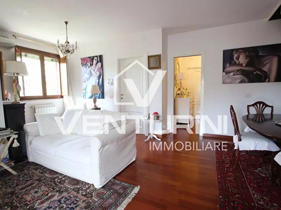 Immagine 3 di Villetta a schiera in vendita  in Via Cornovecchio, 18 a Roma