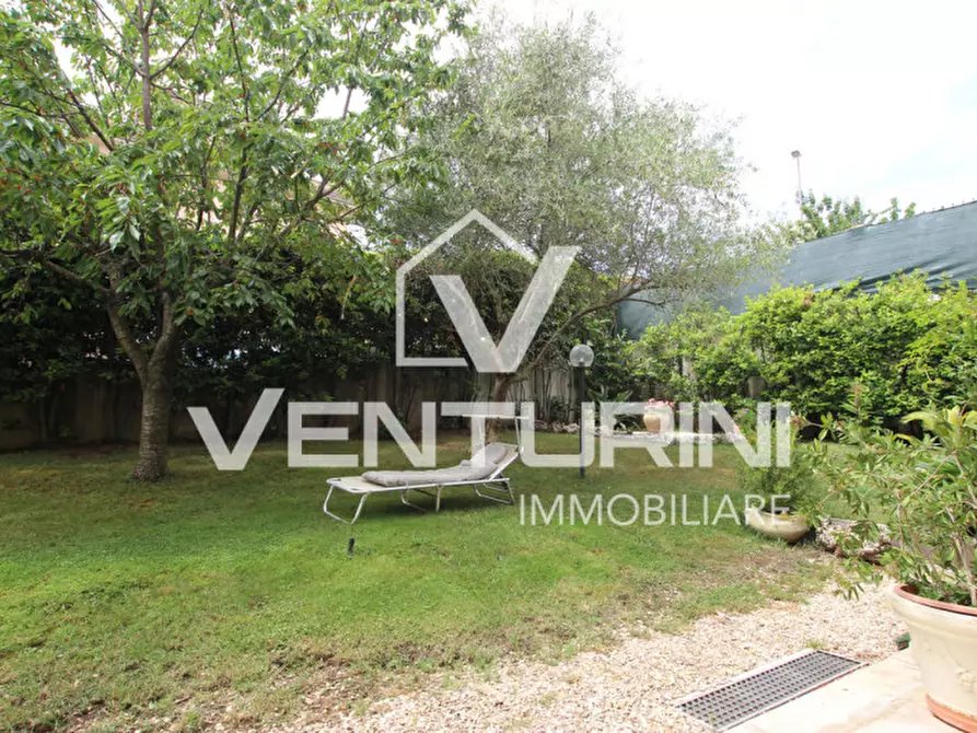 Immagine 26 di Villetta a schiera in vendita  in Via Cornovecchio, 18 a Roma