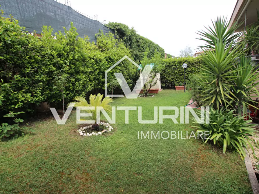 Immagine 32 di Villetta a schiera in vendita  in Via Cornovecchio, 18 a Roma