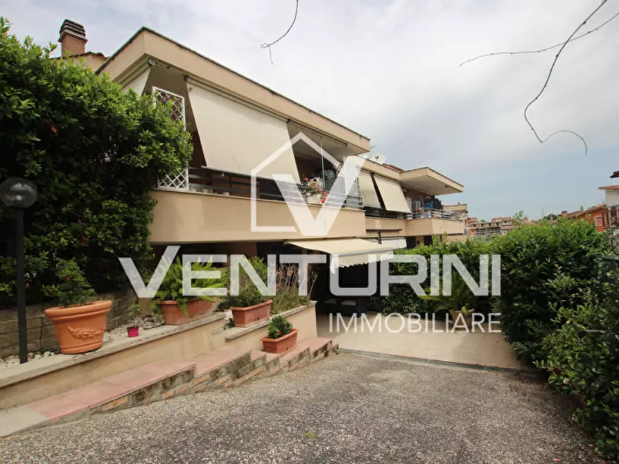 Immagine 37 di Villetta a schiera in vendita  in Via Cornovecchio, 18 a Roma