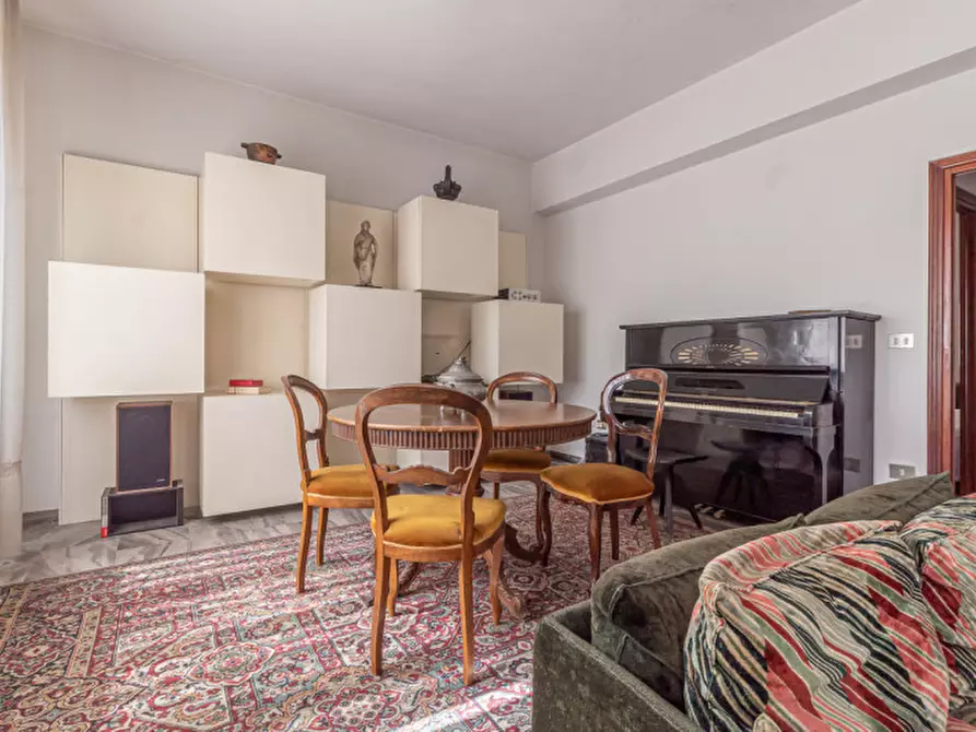 Immagine 23 di Villa in vendita  in Via Mentana a Terni