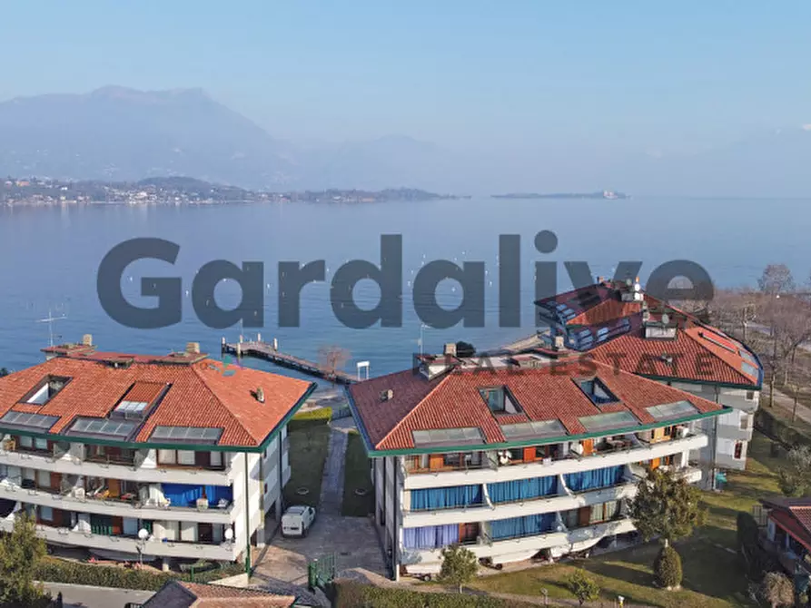 Immagine 32 di Appartamento in vendita  a Manerba Del Garda