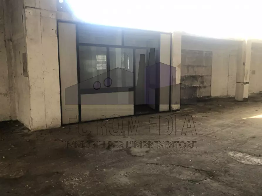 Immagine 2 di Capannone industriale in affitto  in Via Duomo, 1 a Montecchio Maggiore