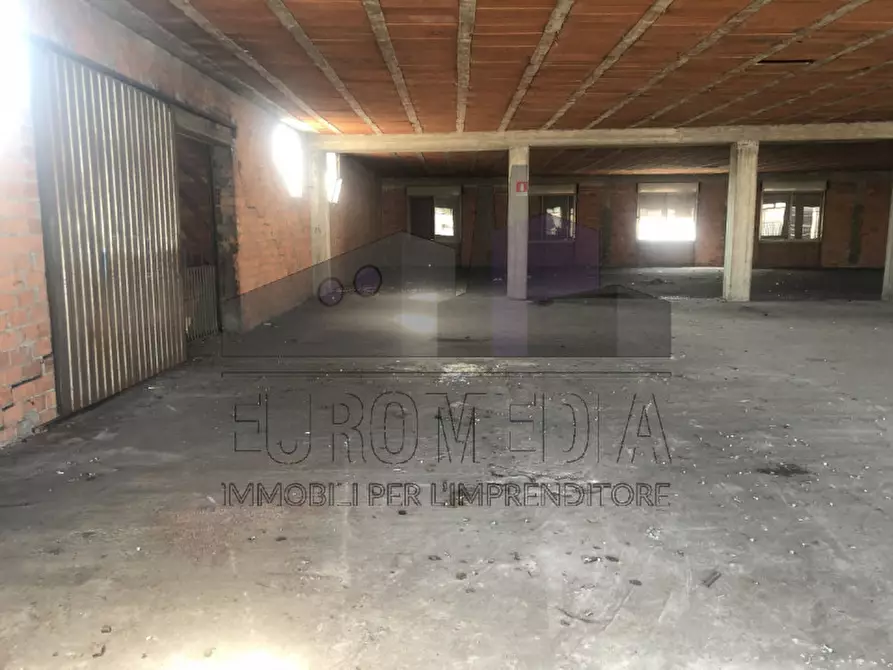 Immagine 3 di Capannone industriale in affitto  in Via Duomo, 1 a Montecchio Maggiore