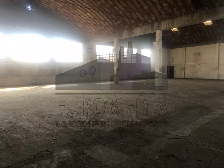 Immagine 5 di Capannone industriale in affitto  in Via Duomo, 1 a Montecchio Maggiore
