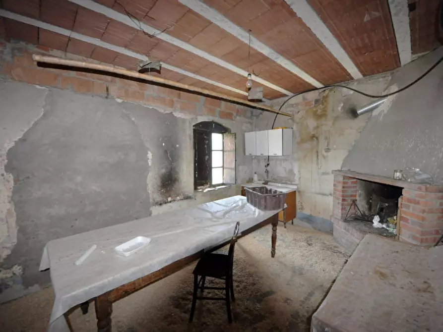 Immagine 4 di Rustico / casale in vendita  a Terranuova Bracciolini