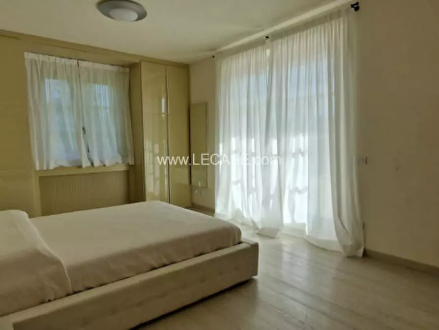 Immagine 36 di Villa in affitto  a Forte Dei Marmi