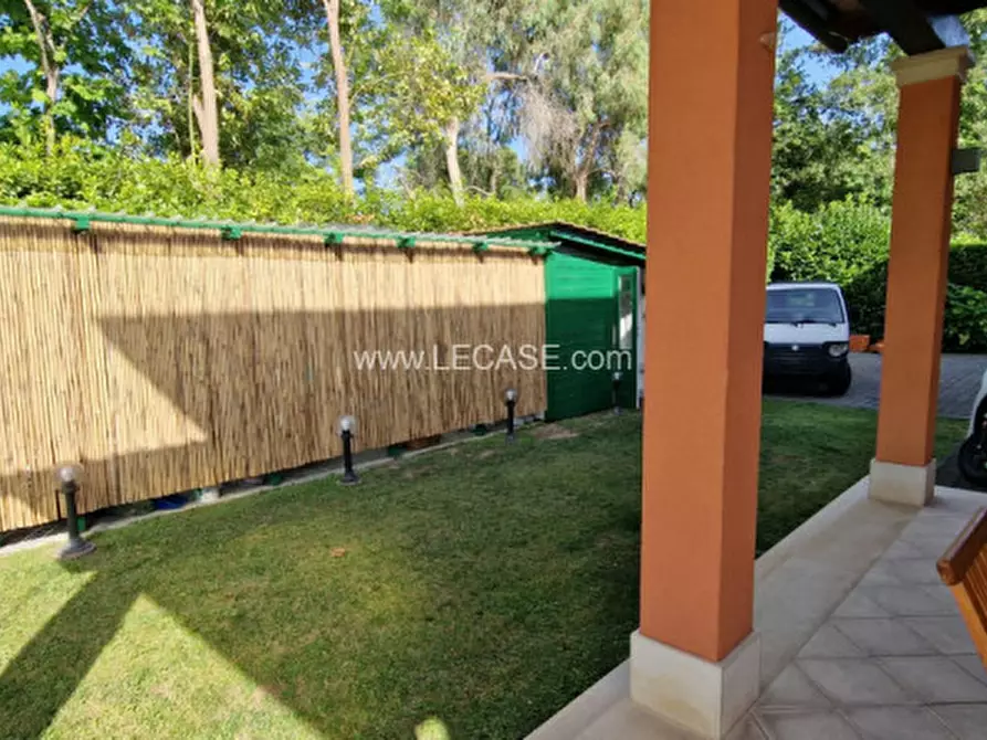 Immagine 39 di Villa in affitto  a Forte Dei Marmi