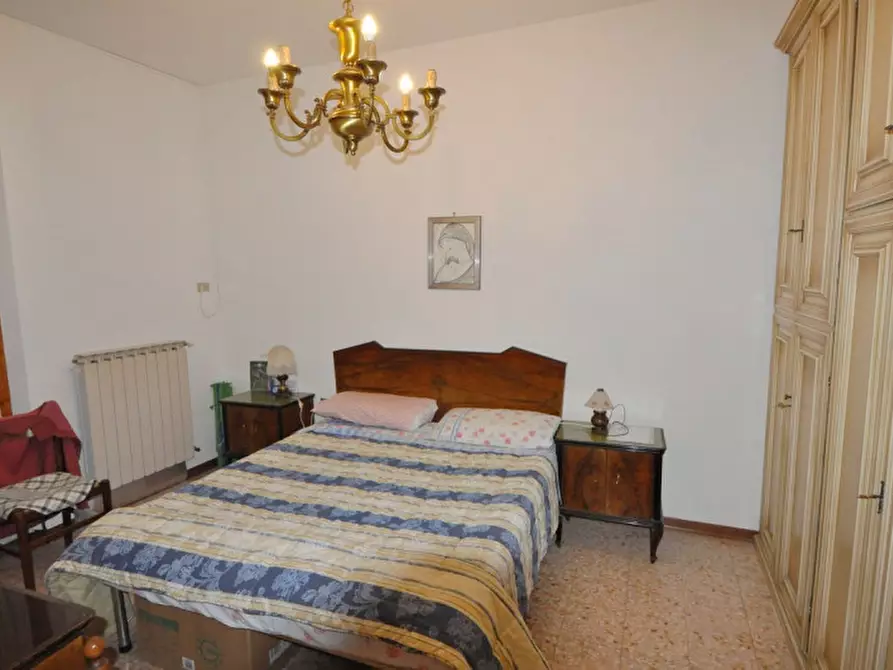 Immagine 3 di Casa indipendente in vendita  in Corso Italia a Laterina Pergine Valdarno