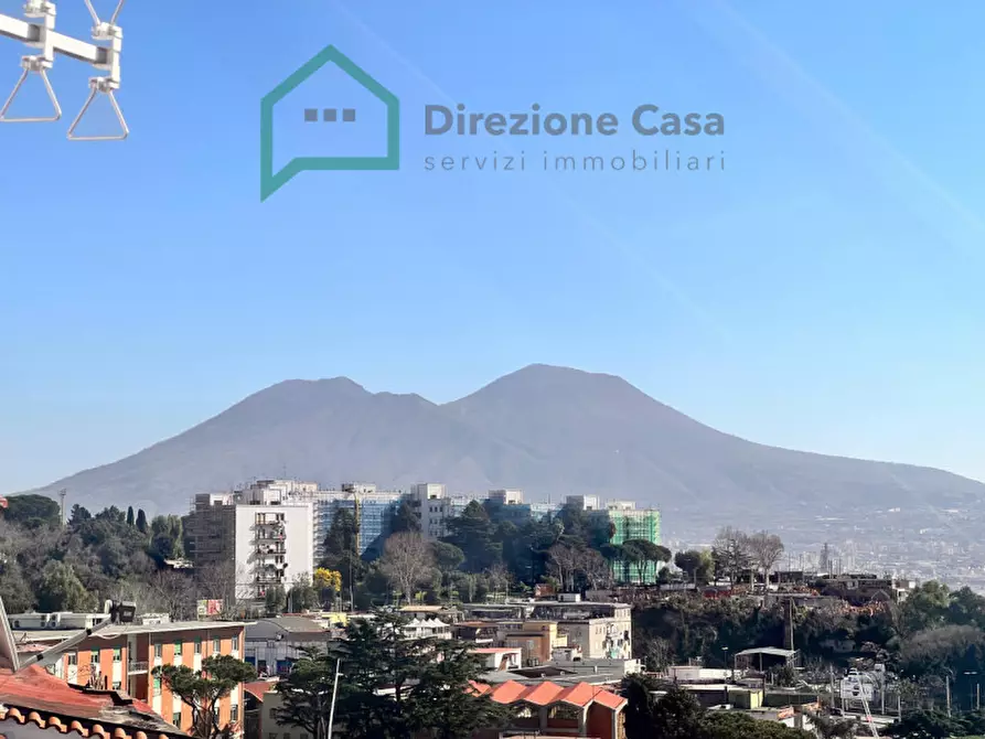 Immagine 1 di Attico in vendita  in Via F. M. Briganti 324 a Napoli