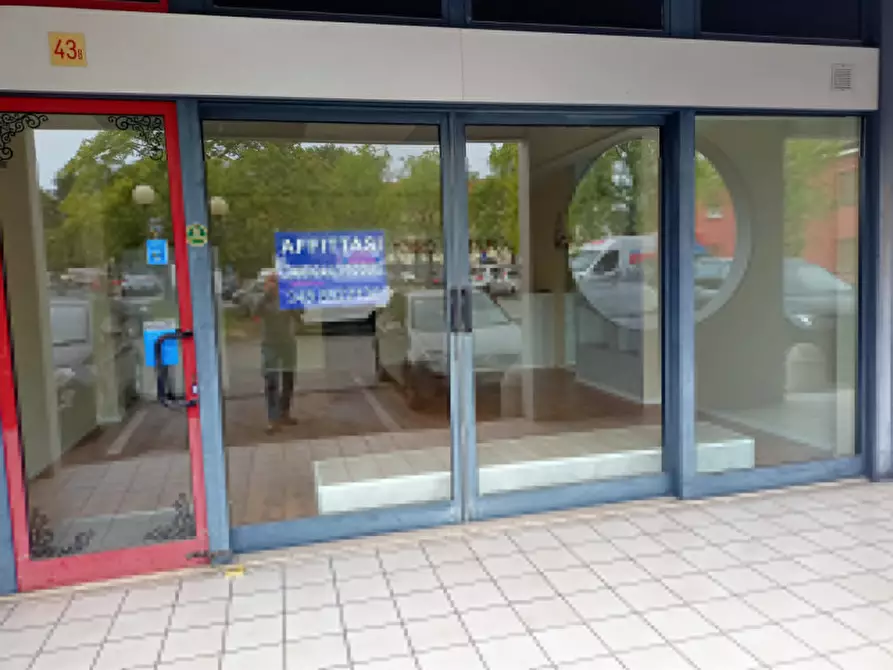 Immagine 4 di Negozio in affitto  in VIA DELLA PROVVIDENZA a Rubano