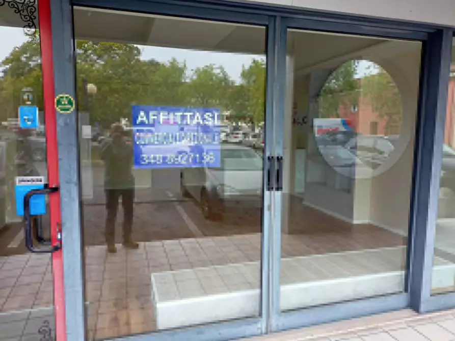 Immagine 5 di Negozio in affitto  in VIA DELLA PROVVIDENZA a Rubano