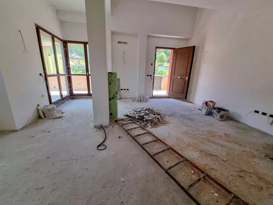 Immagine 6 di Appartamento in vendita  in via Martiri di via Fani a Piandimeleto