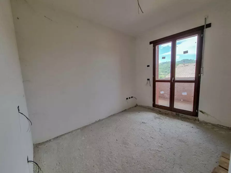 Immagine 13 di Appartamento in vendita  in via Martiri di via Fani a Piandimeleto