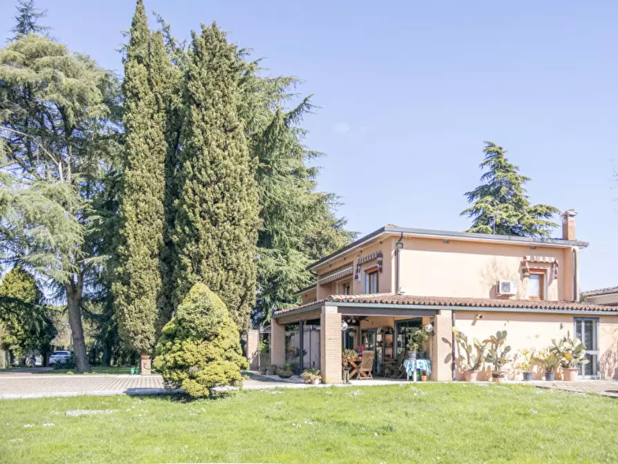 Immagine 1 di Casa bifamiliare in vendita  in VIA VISINONI a Venezia