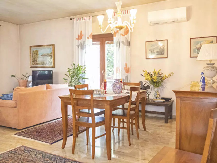 Immagine 8 di Casa bifamiliare in vendita  in VIA VISINONI a Venezia