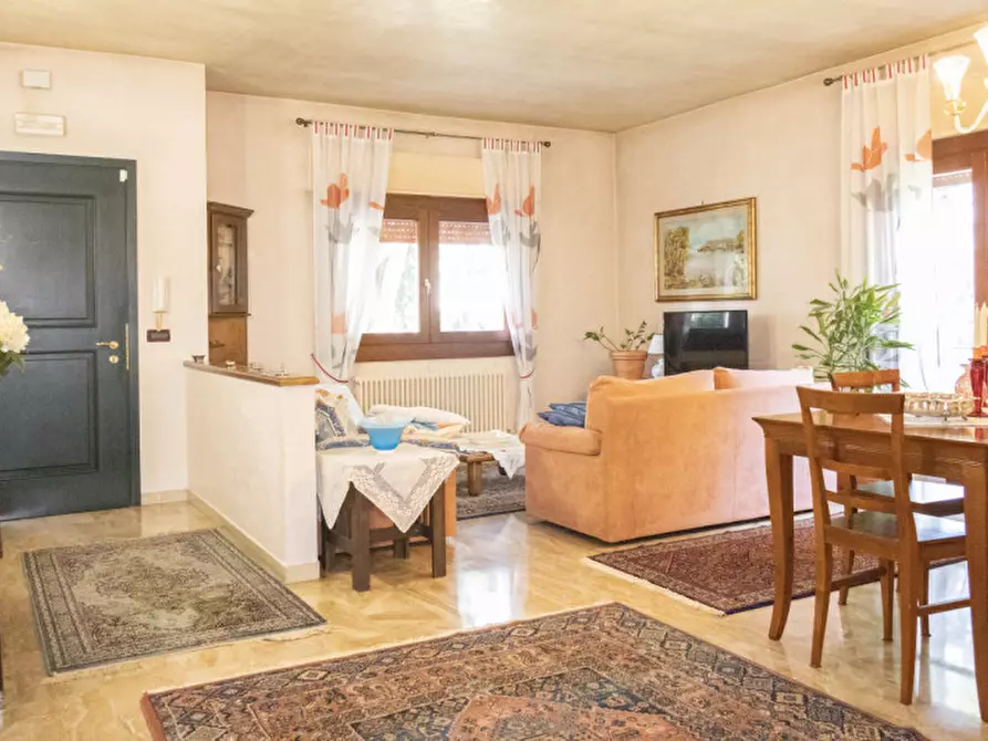 Immagine 9 di Casa bifamiliare in vendita  in VIA VISINONI a Venezia