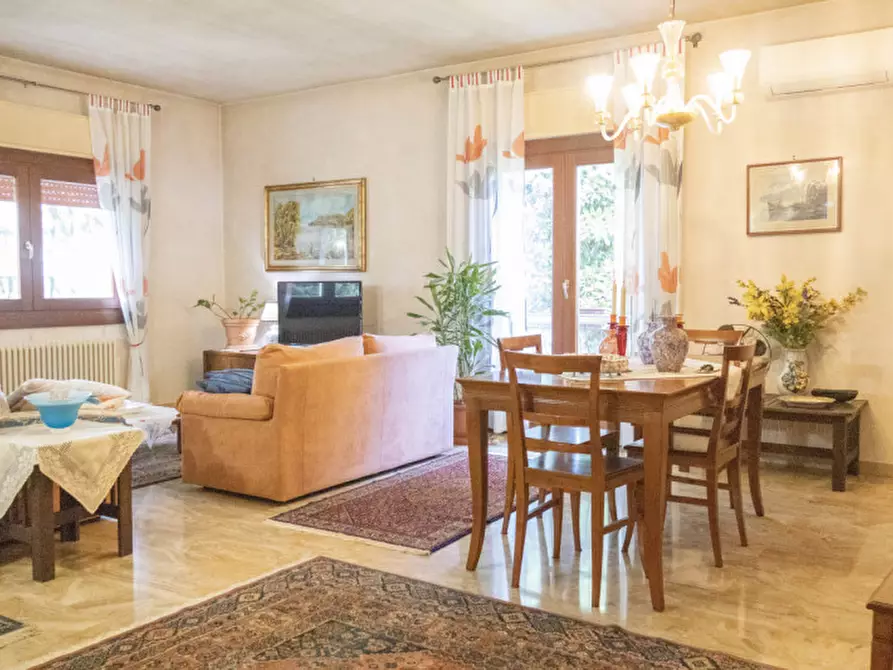 Immagine 15 di Casa bifamiliare in vendita  in VIA VISINONI a Venezia