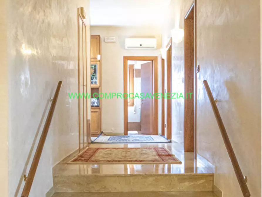 Immagine 21 di Casa bifamiliare in vendita  in VIA VISINONI a Venezia