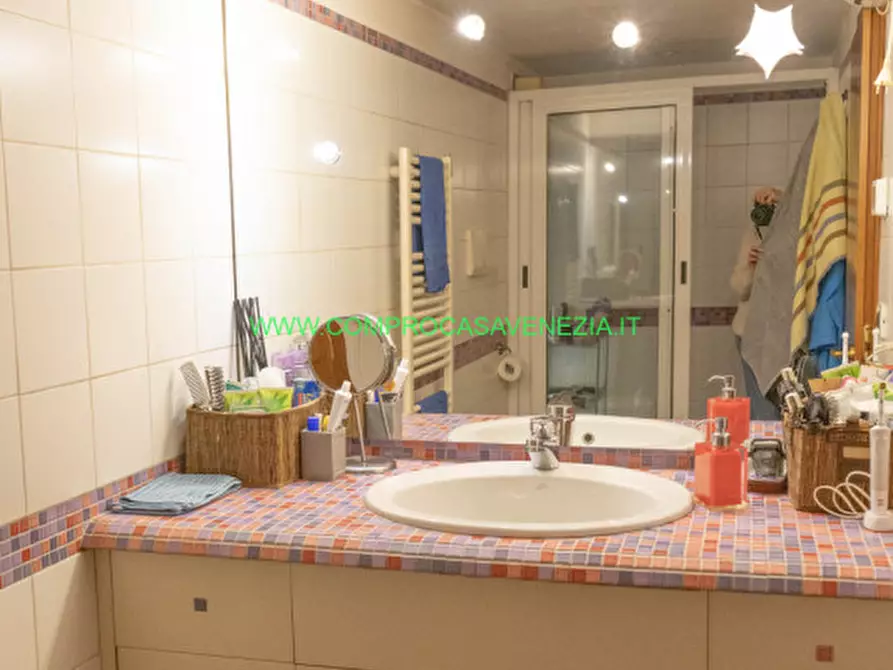 Immagine 50 di Casa bifamiliare in vendita  in VIA VISINONI a Venezia