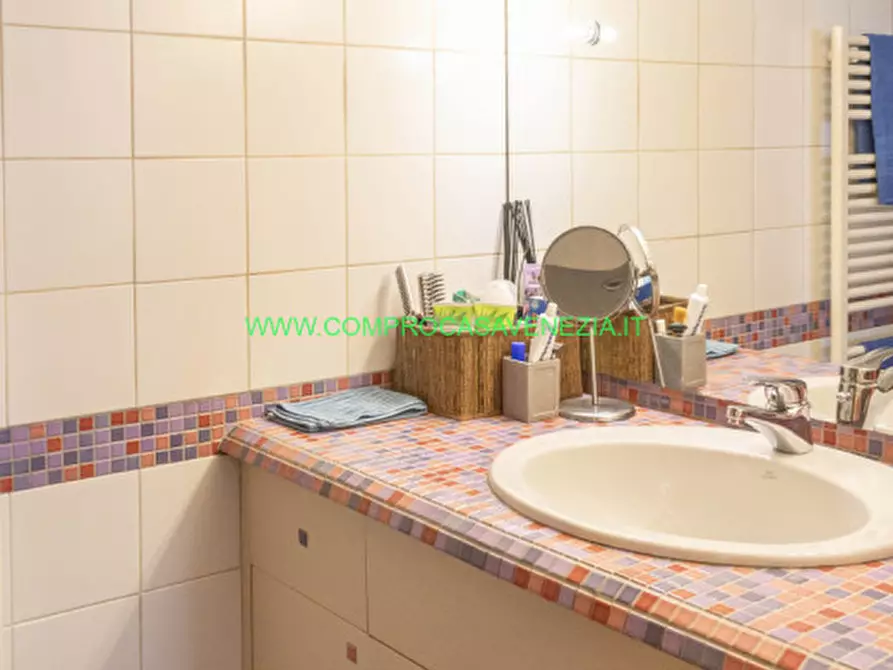 Immagine 51 di Casa bifamiliare in vendita  in VIA VISINONI a Venezia