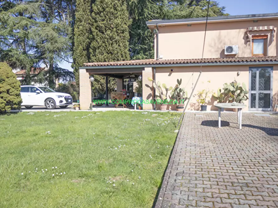 Immagine 61 di Casa bifamiliare in vendita  in VIA VISINONI a Venezia