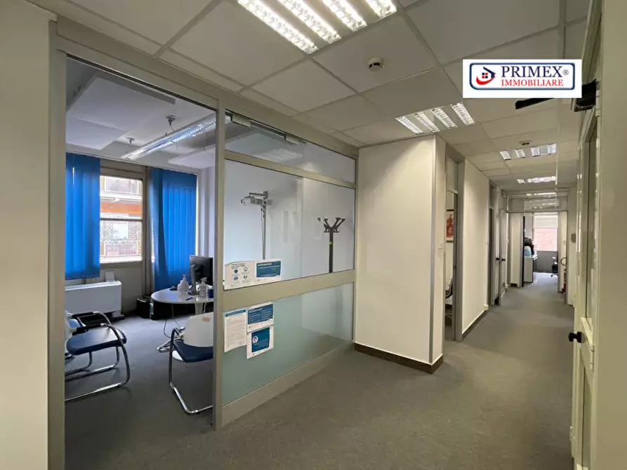 Immagine 13 di Ufficio in affitto  in VIA CORNELIO MAGNI a Roma