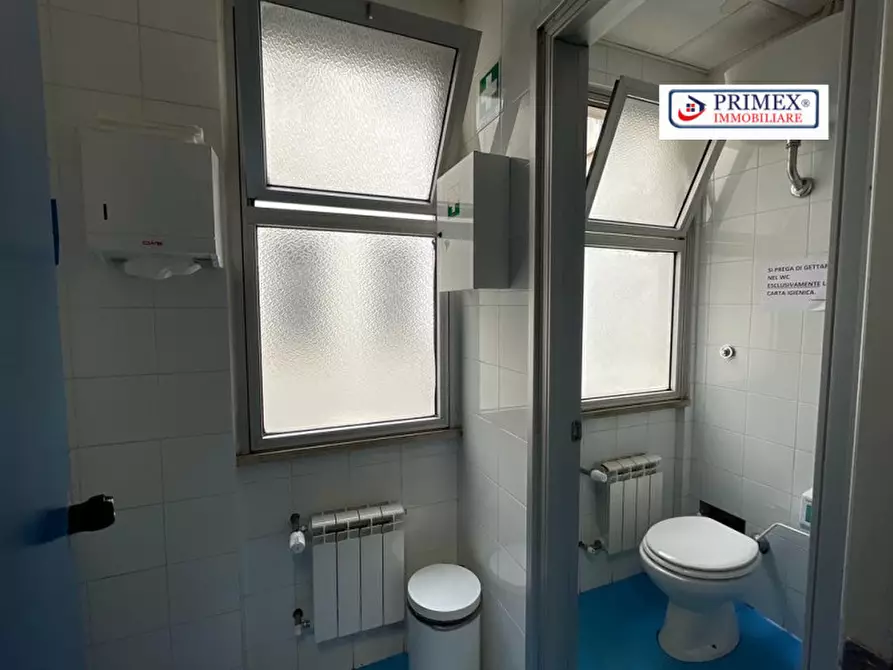 Immagine 14 di Ufficio in affitto  in VIA CORNELIO MAGNI a Roma