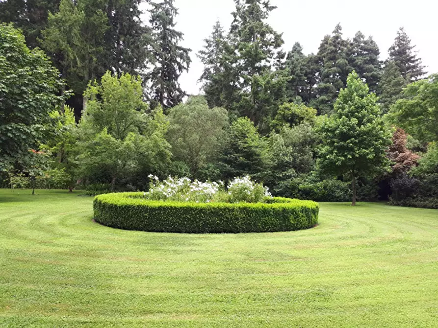 Immagine 2 di Villa in vendita  a Abano Terme