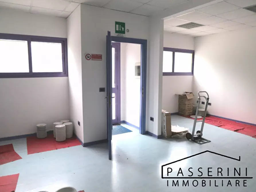 Immagine 4 di Capannone industriale in affitto  in VIA PARRI a Cesena