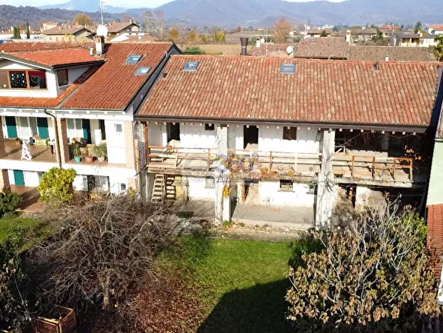 Immagine 1 di Rustico / casale in vendita  in Via Toselli a Passirano