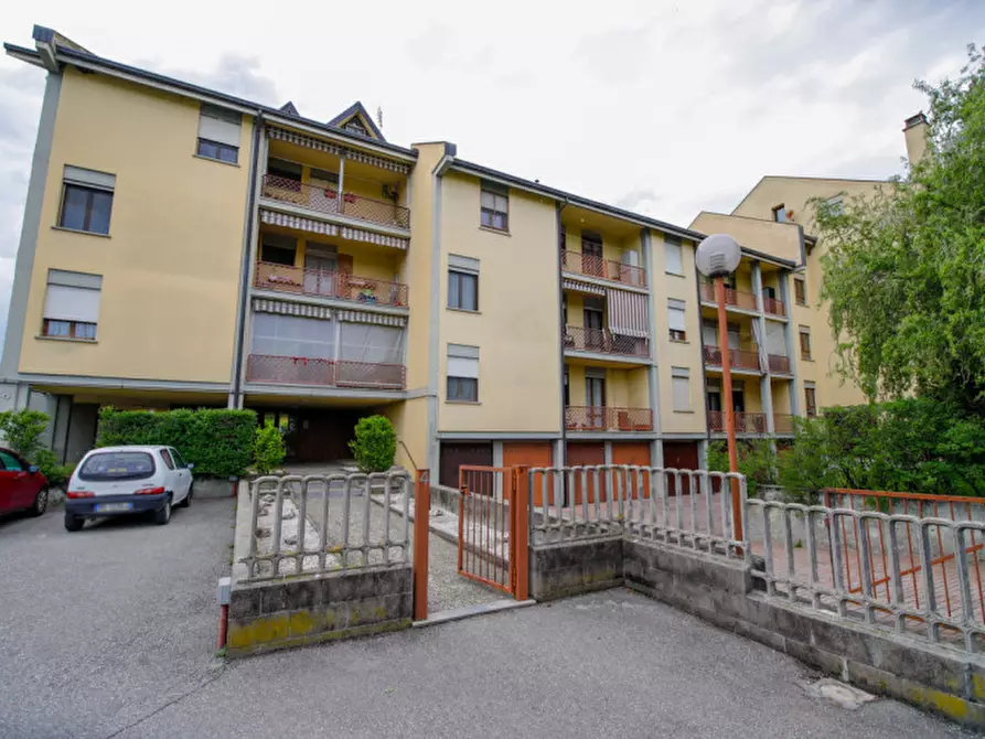 Immagine 1 di Appartamento in vendita  in via olivetti  4 a San Benigno Canavese