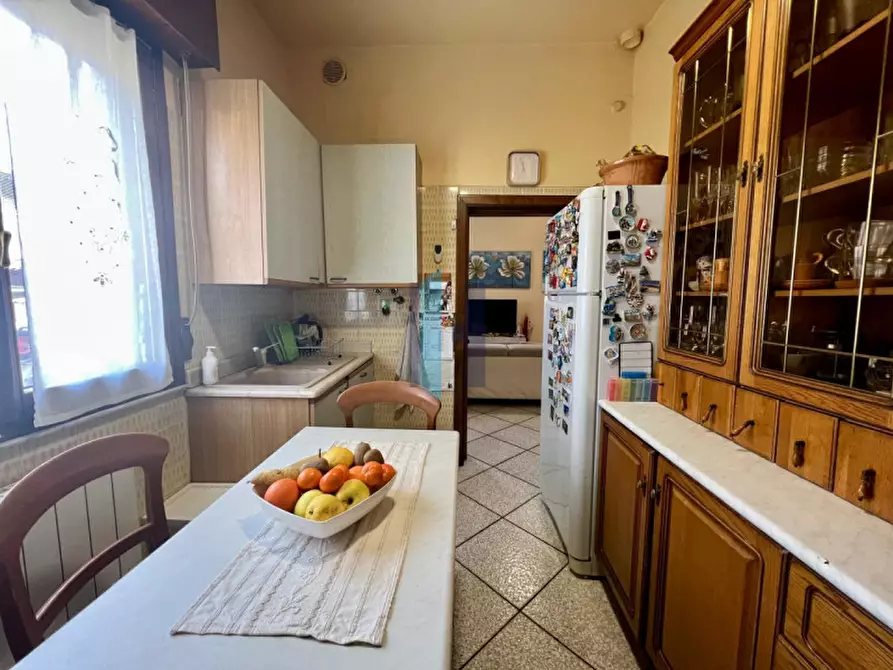 Immagine 14 di Casa bifamiliare in vendita  in Via Castelgoffredo 13 a Brescia