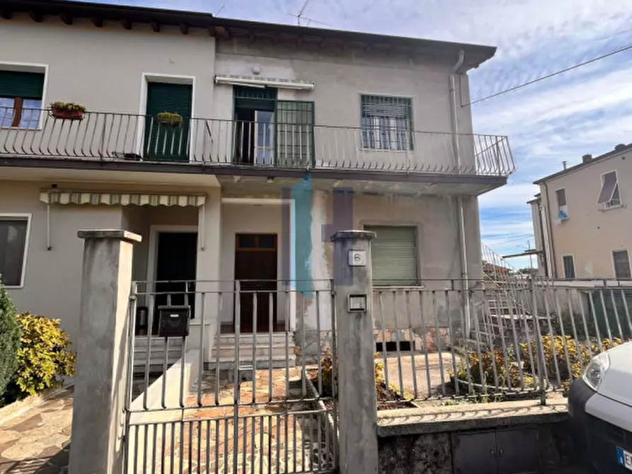 Immagine 36 di Casa bifamiliare in vendita  in Via Marmirolo 6 a Brescia