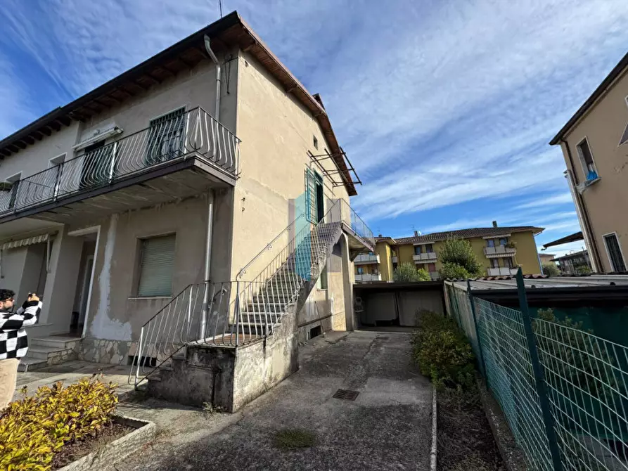 Immagine 40 di Casa bifamiliare in vendita  in Via Marmirolo 6 a Brescia