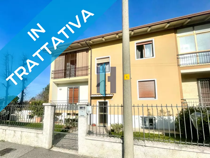 Immagine 1 di Appartamento in vendita  in Via Revere 18 a Brescia