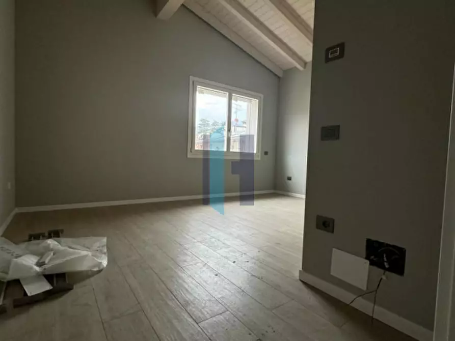 Immagine 8 di Casa trifamiliare in vendita  in via vittorio arici 85 a Brescia