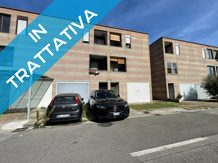 Immagine 1 di Villetta a schiera in vendita  in Via Raffaello 313 a Brescia