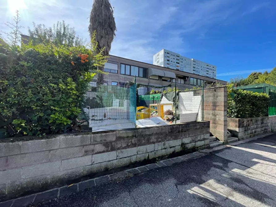 Immagine 27 di Villetta a schiera in vendita  in Via Raffaello 313 a Brescia